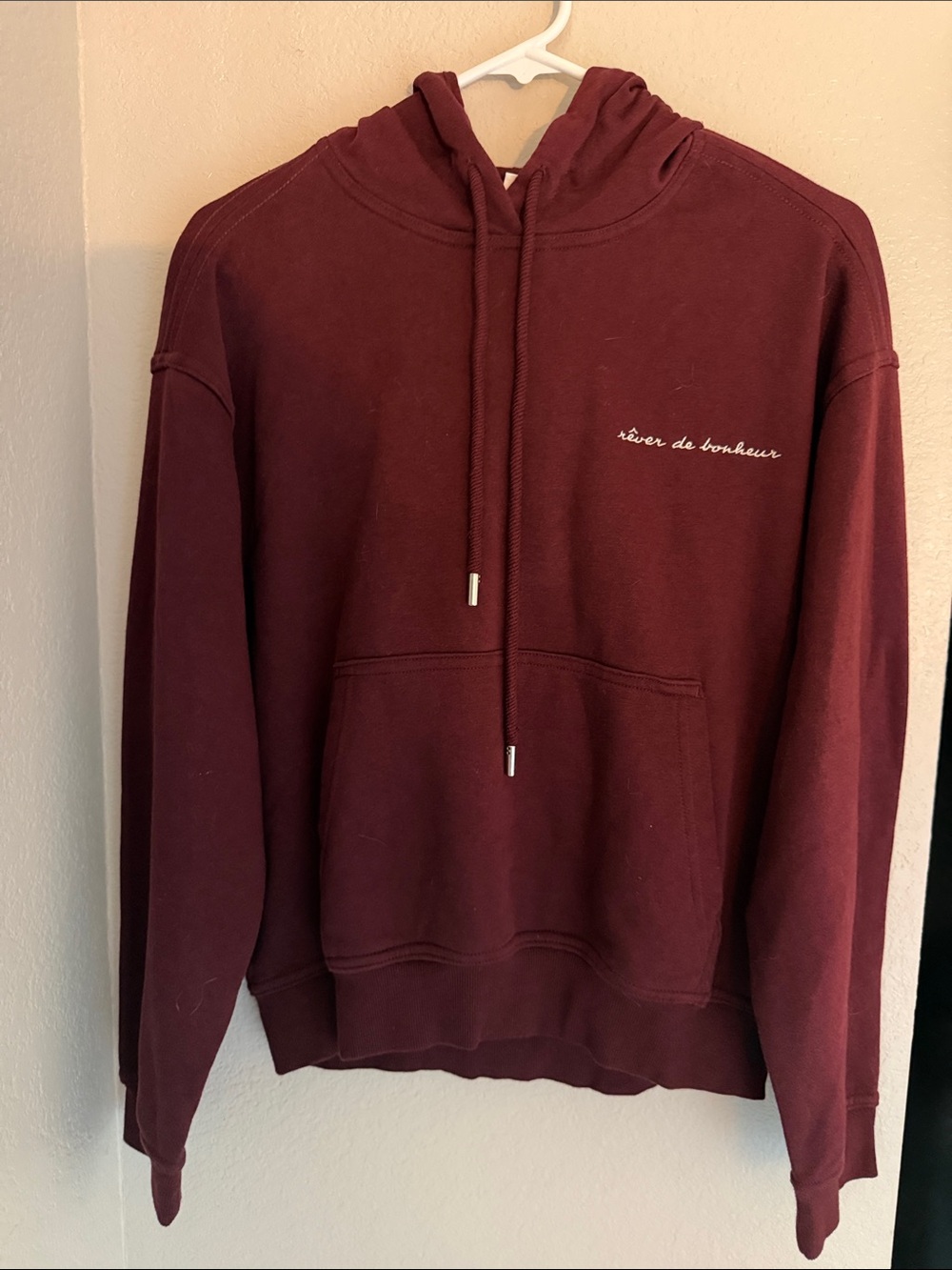 H&M Women’s Maroon Hooded Pullover Sweatshirt, “rever de bonheur”